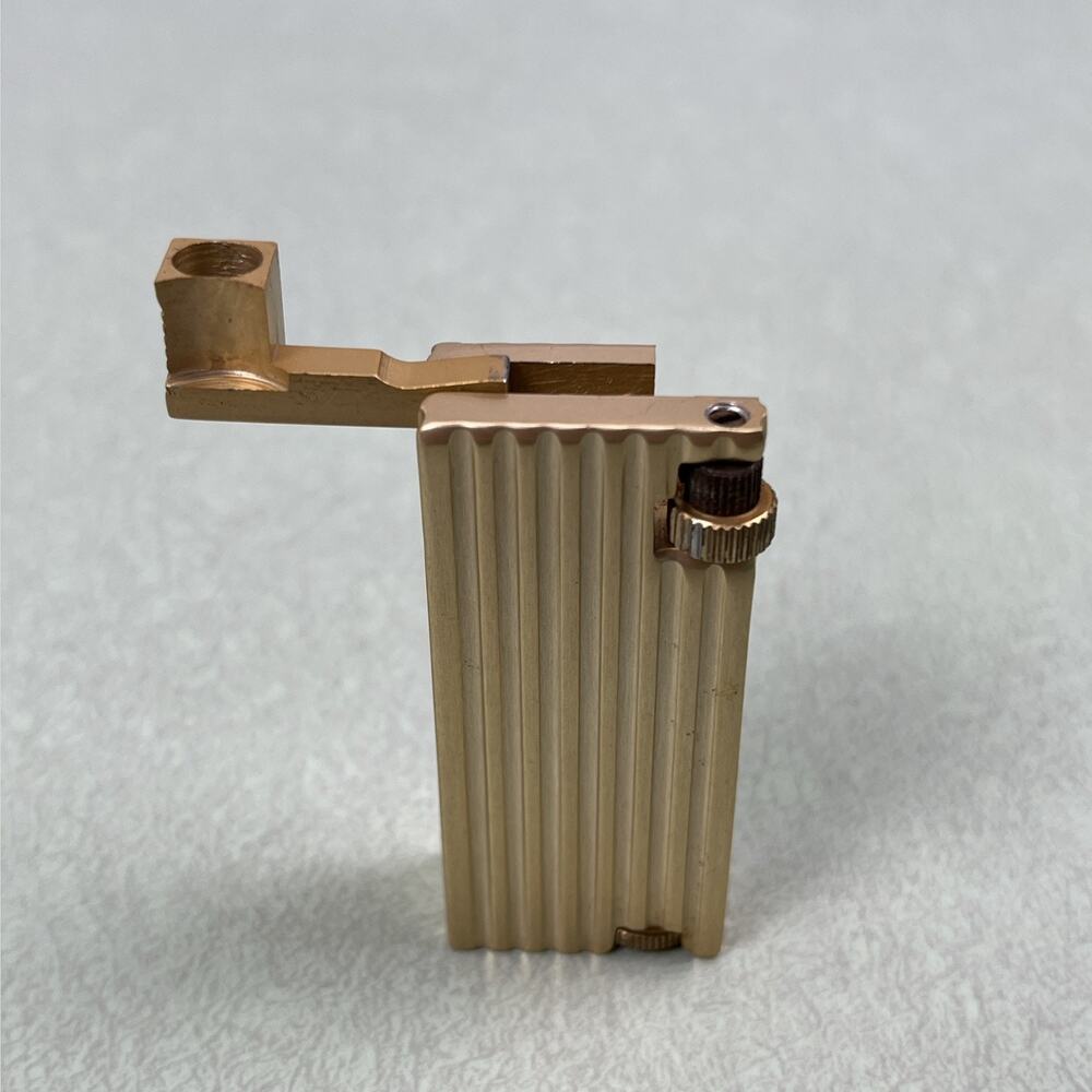 Vintage Arvey RV LITER Gold Tone Chicago Cigarette Lighter